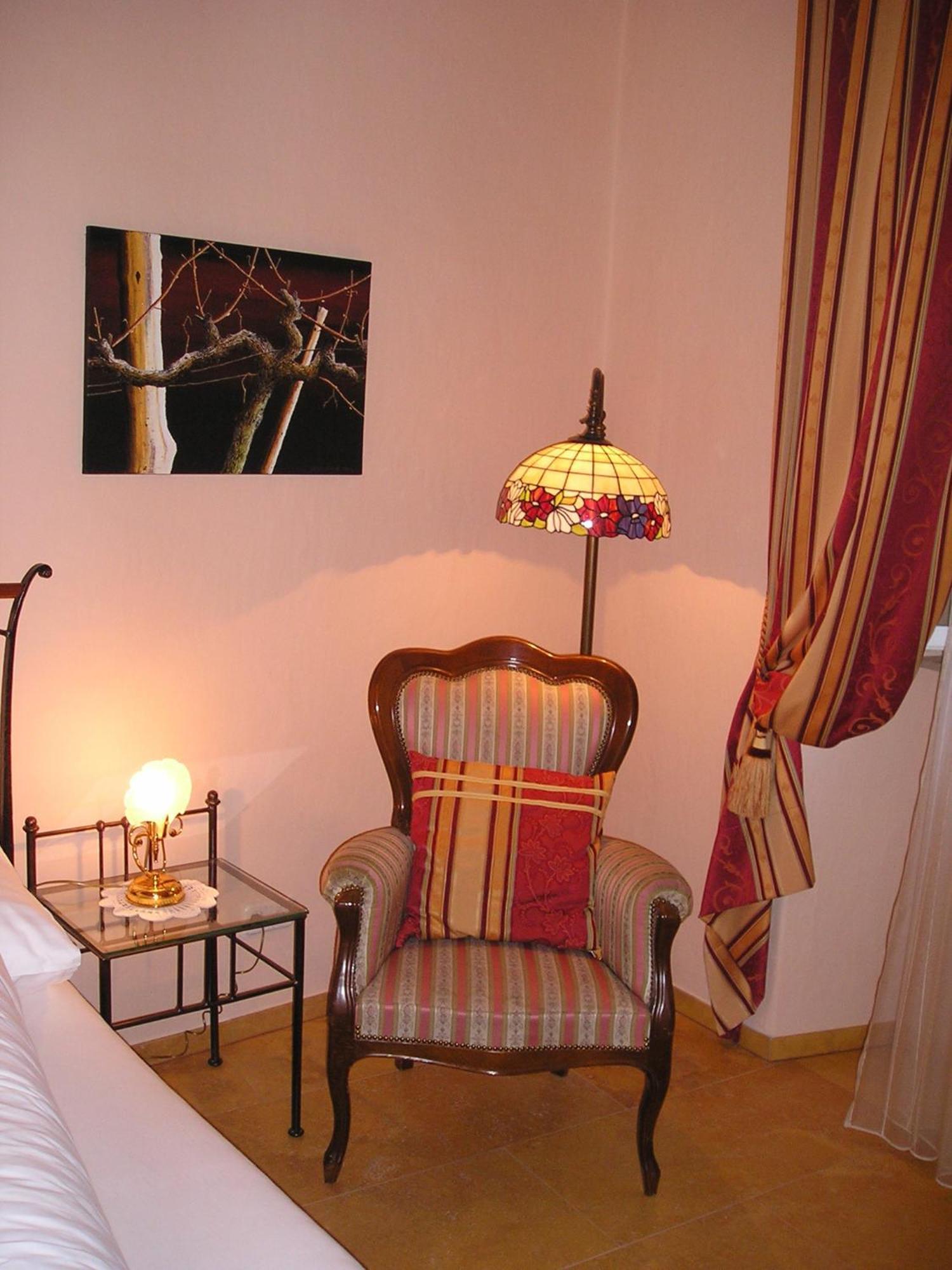 Boutique Hotel Ur-Wachau Вайсенкирхен-ин-дер-Вахау Номер фото