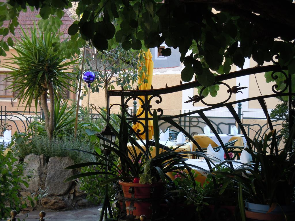 Boutique Hotel Ur-Wachau Вайсенкирхен-ин-дер-Вахау Экстерьер фото